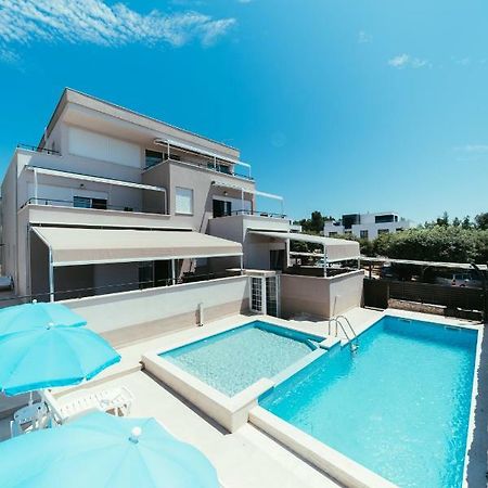 Apartments Prestige Petrcane Luaran gambar