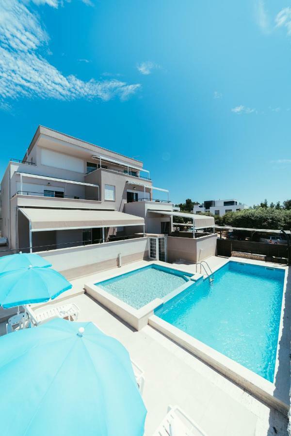 Apartments Prestige Petrcane Luaran gambar